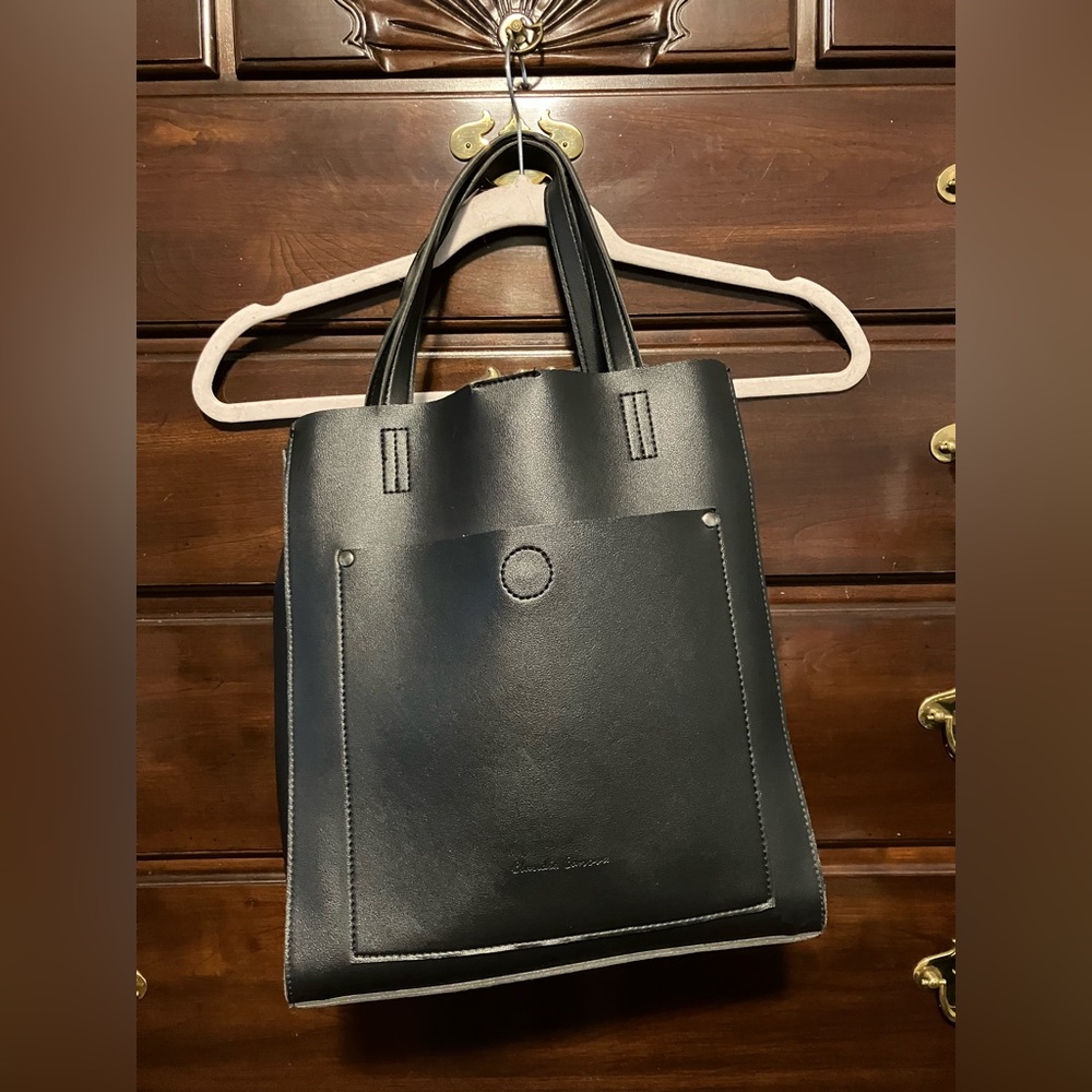 Claudia Canova shoulder tote bag in black